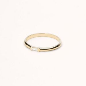 Vrai and Oro Baguette Ring